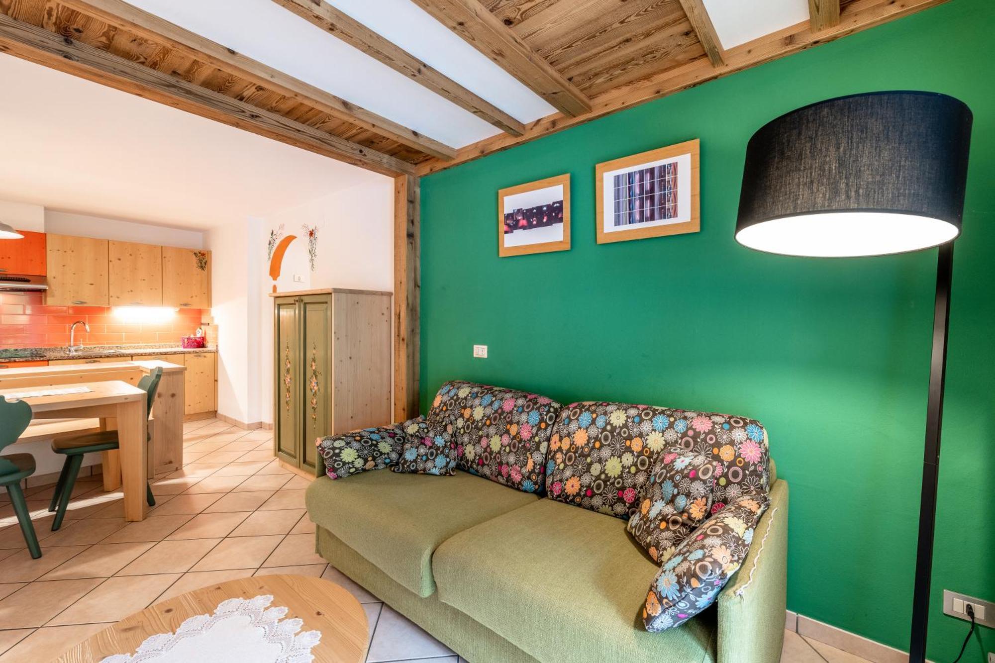 Appartamenti Cesa Maria Mountain Hospitality Canazei Eksteriør bilde