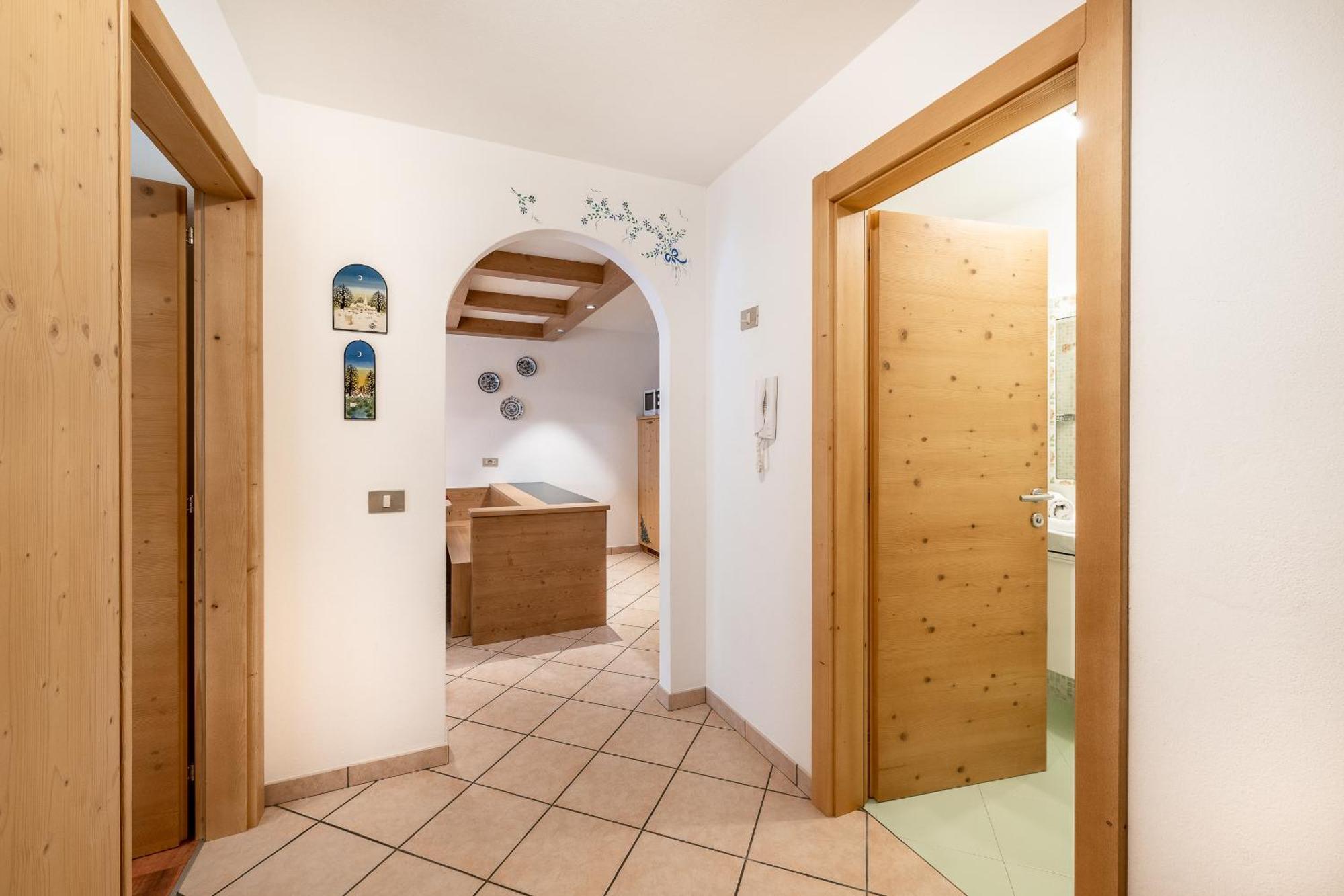 Appartamenti Cesa Maria Mountain Hospitality Canazei Eksteriør bilde