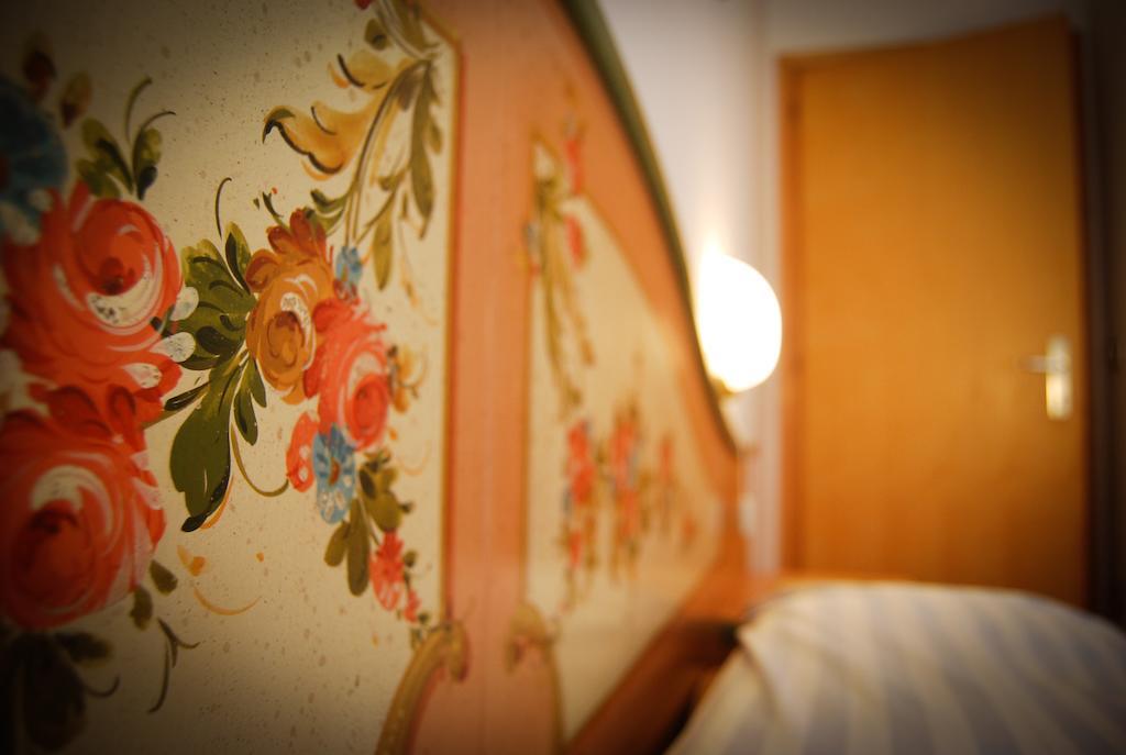 Appartamenti Cesa Maria Mountain Hospitality Canazei Rom bilde