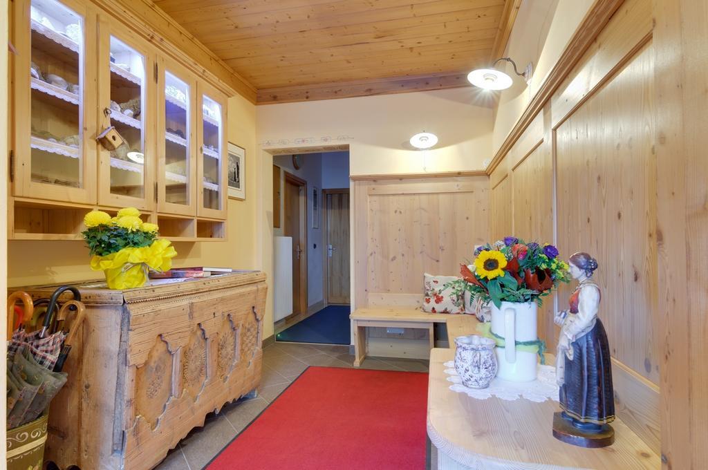 Appartamenti Cesa Maria Mountain Hospitality Canazei Eksteriør bilde